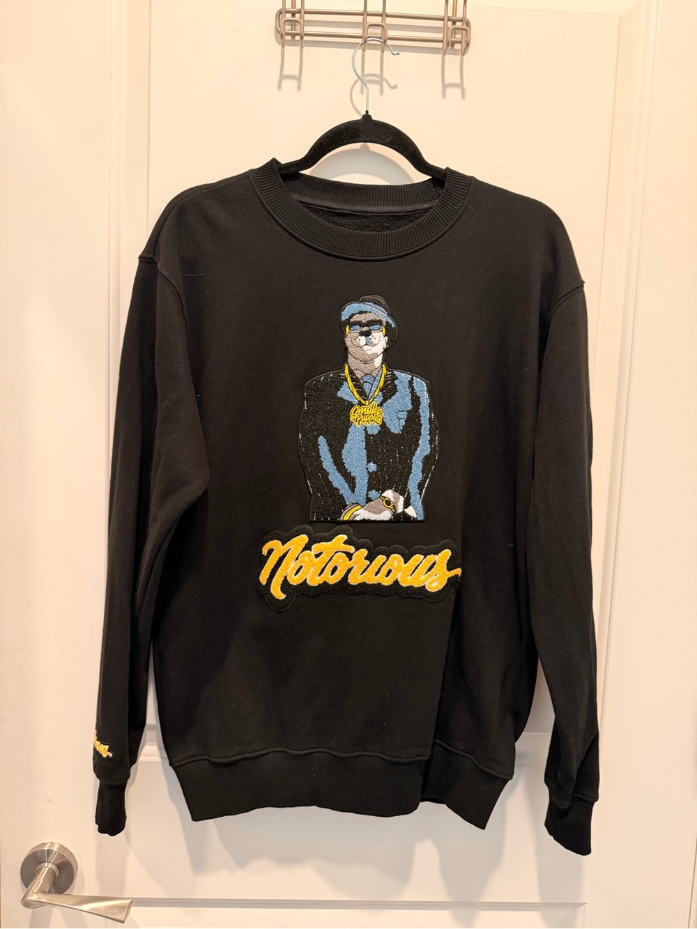 Smoke Puppies Notorious
Black Graphic Embroidered
Sweatshirt Size M